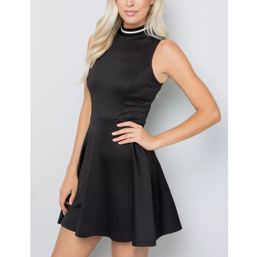 NWOT Finn & Clover Sporty Sleeveless Mini Dress